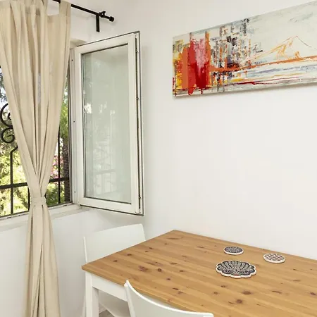 Apartment 1 Bedroom Central House In - 2 Bodrum